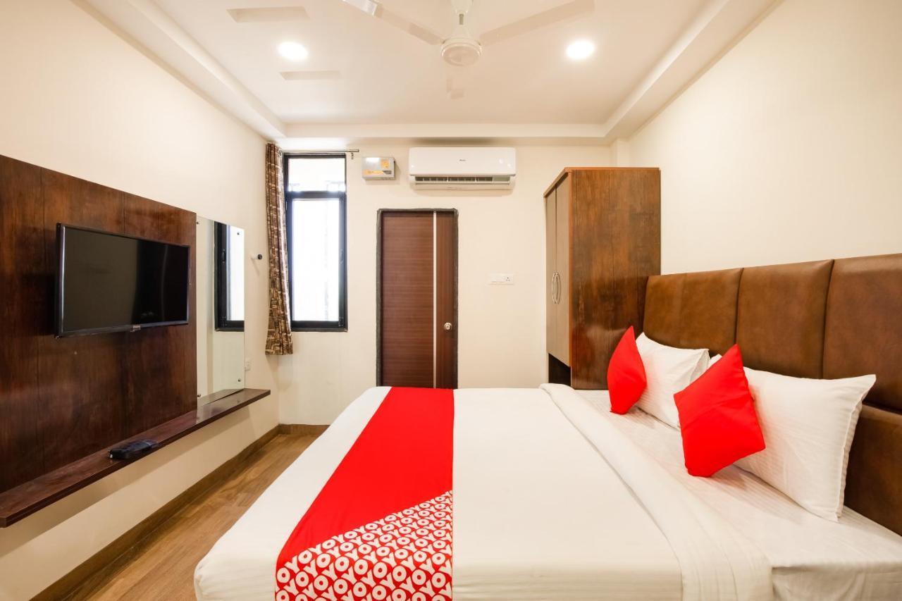 Oyo 71689 Hotel S Pride Indore Eksteriør billede