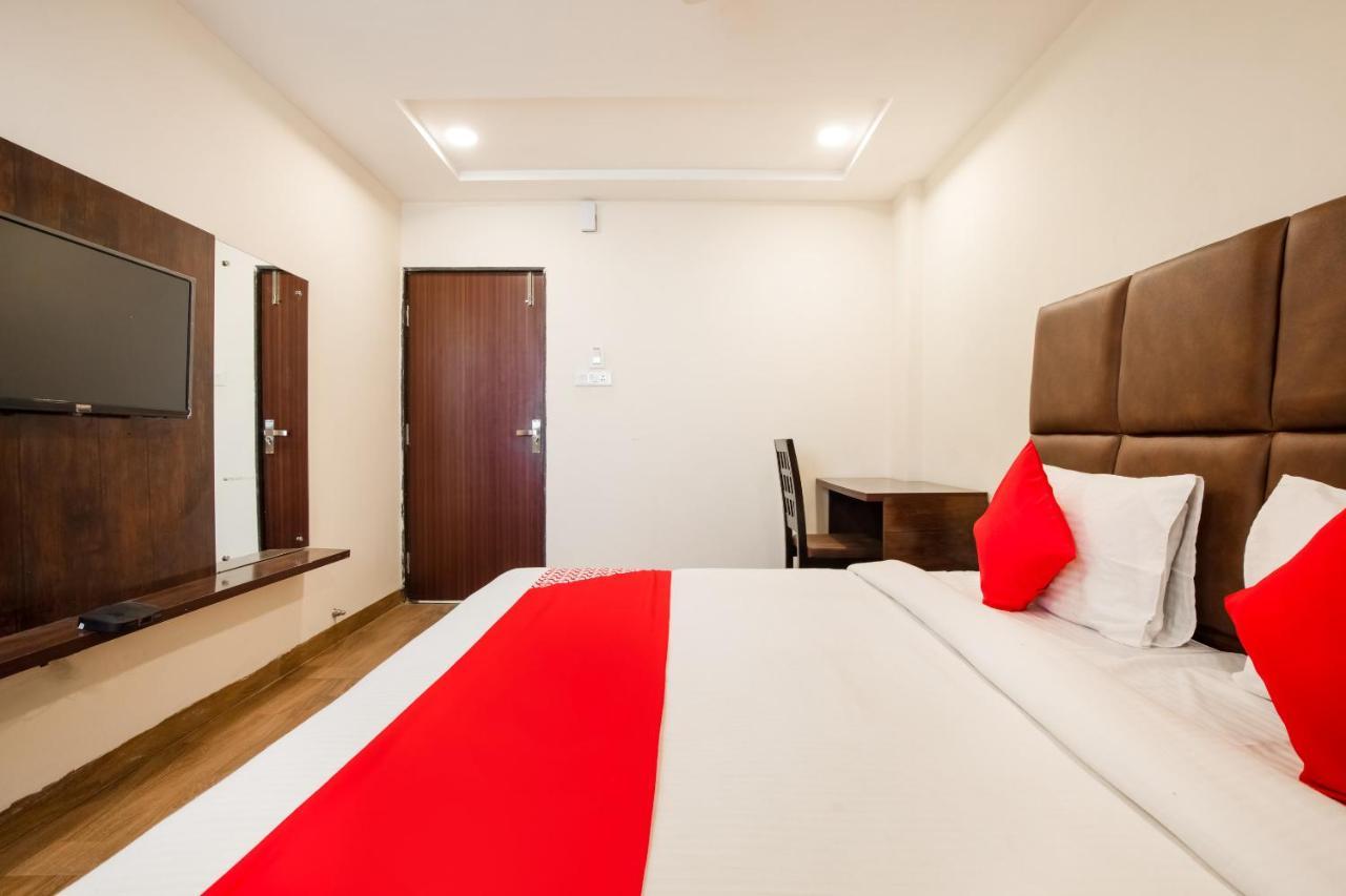 Oyo 71689 Hotel S Pride Indore Eksteriør billede